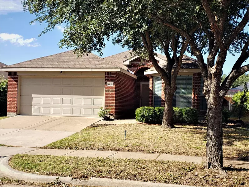 2015 Lake Trail Drive, Heartland, TX 75126