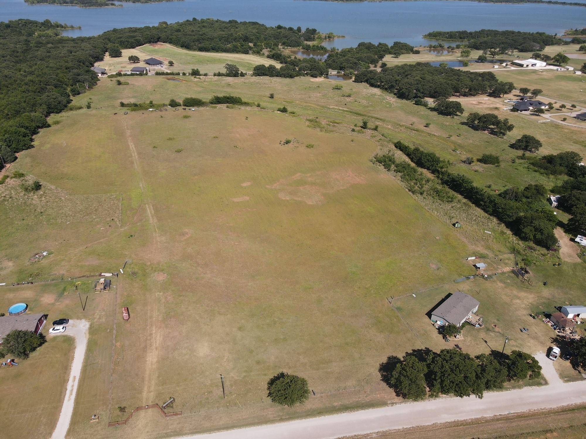 0000 Harpole,  Tioga,  TX 76271