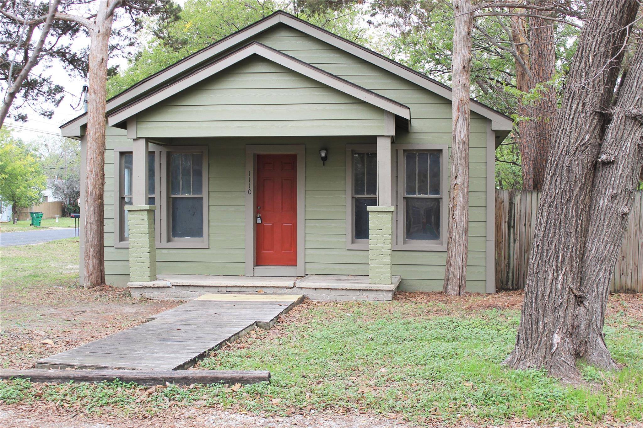 1110 N Clinton Street, Stephenville, TX 76401