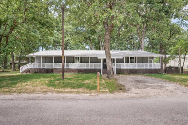 10160 Brinwood Drive #1, Wills Point, TX 75169