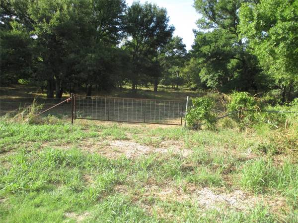 17 AC Puddin Valley, Jacksboro, TX 76458