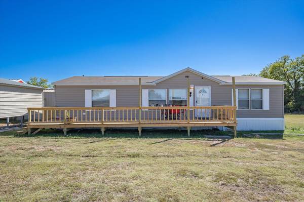 941 Old Paradise Road,  Cumby,  TX 75433