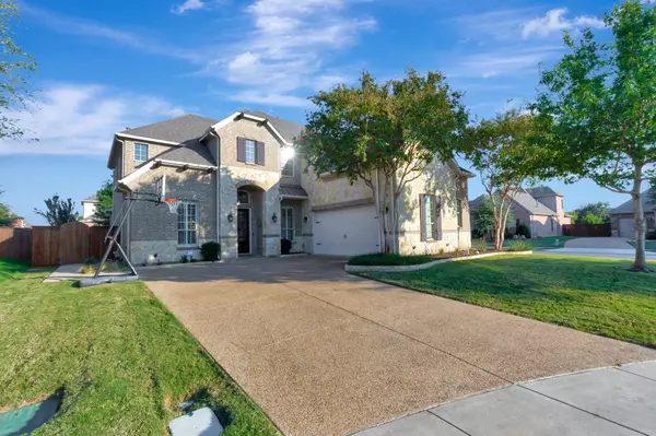 5600 Suncrest Drive, Flower Mound, TX 75028