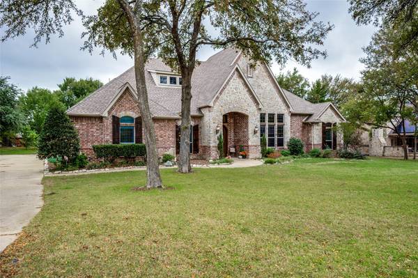 302 Lago Grande Trail, Lucas, TX 75098