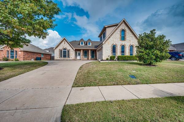 717 Mcalpin Road, Midlothian, TX 76065