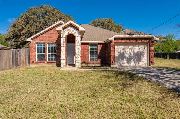 4905 Fitzhugh Avenue, Fort Worth, TX 76105