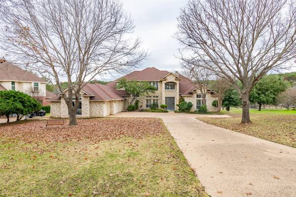 7504 Ravenswood Road, Granbury, TX 76049