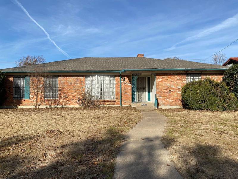 7037 Hunnicut Road, Dallas, TX 75227