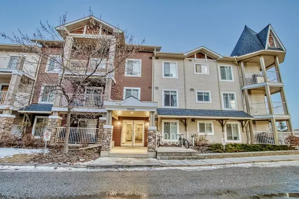 Calgary, AB T3K 6G7,70 Panamount DR NW #9204