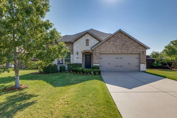 815 Sycamore Trail, Forney, TX 75126