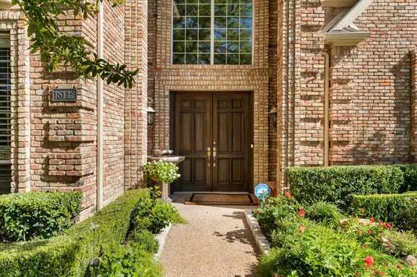 Dallas, TX 75287,18112 Hollow Oak Court