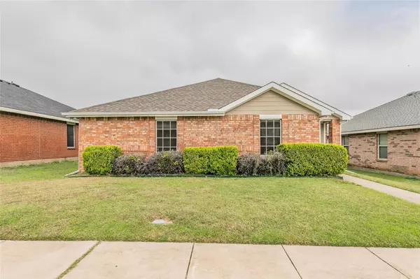 709 E Kirnwood Drive, Dallas, TX 75241