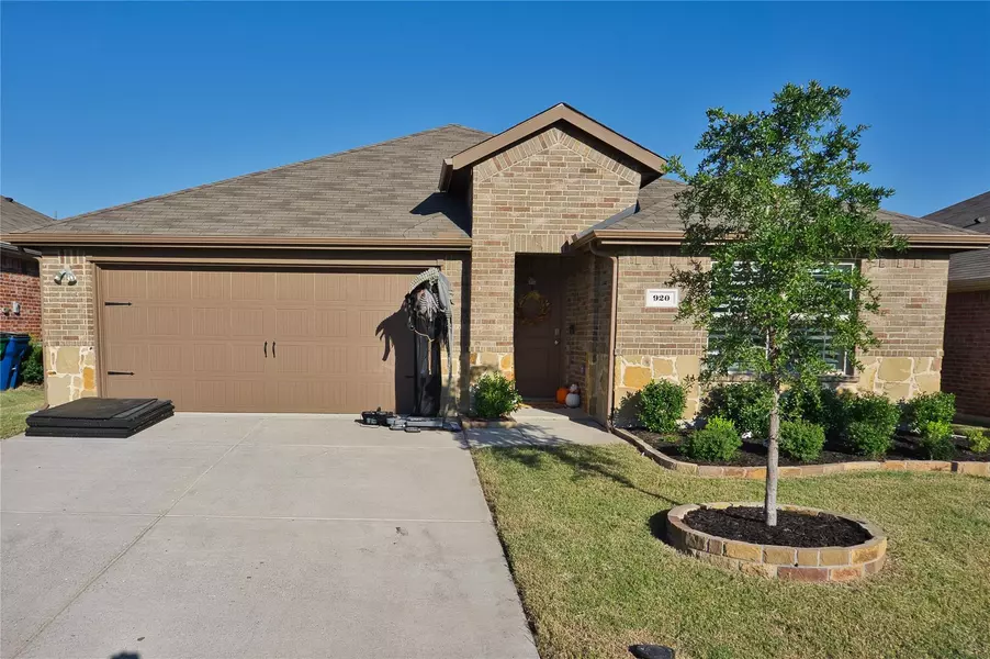 920 Roland Drive, Fate, TX 75189