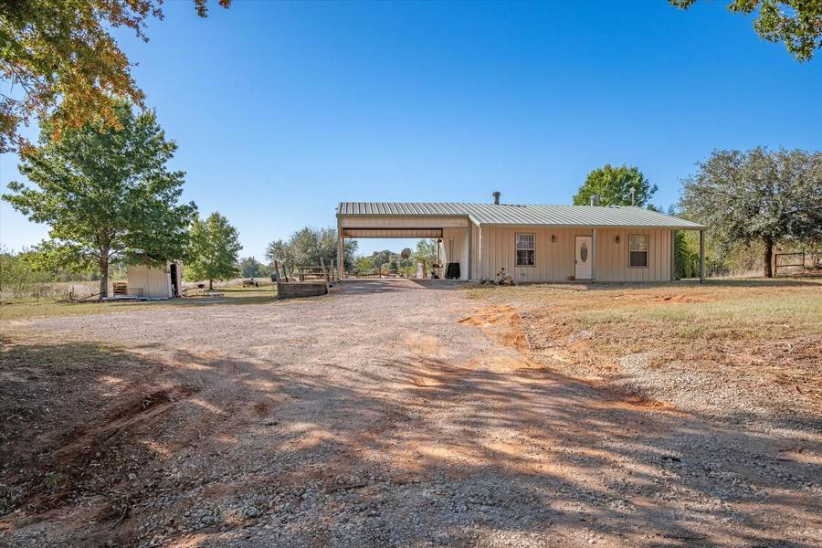 1661 VZ County Road 1514, Grand Saline, TX 75140