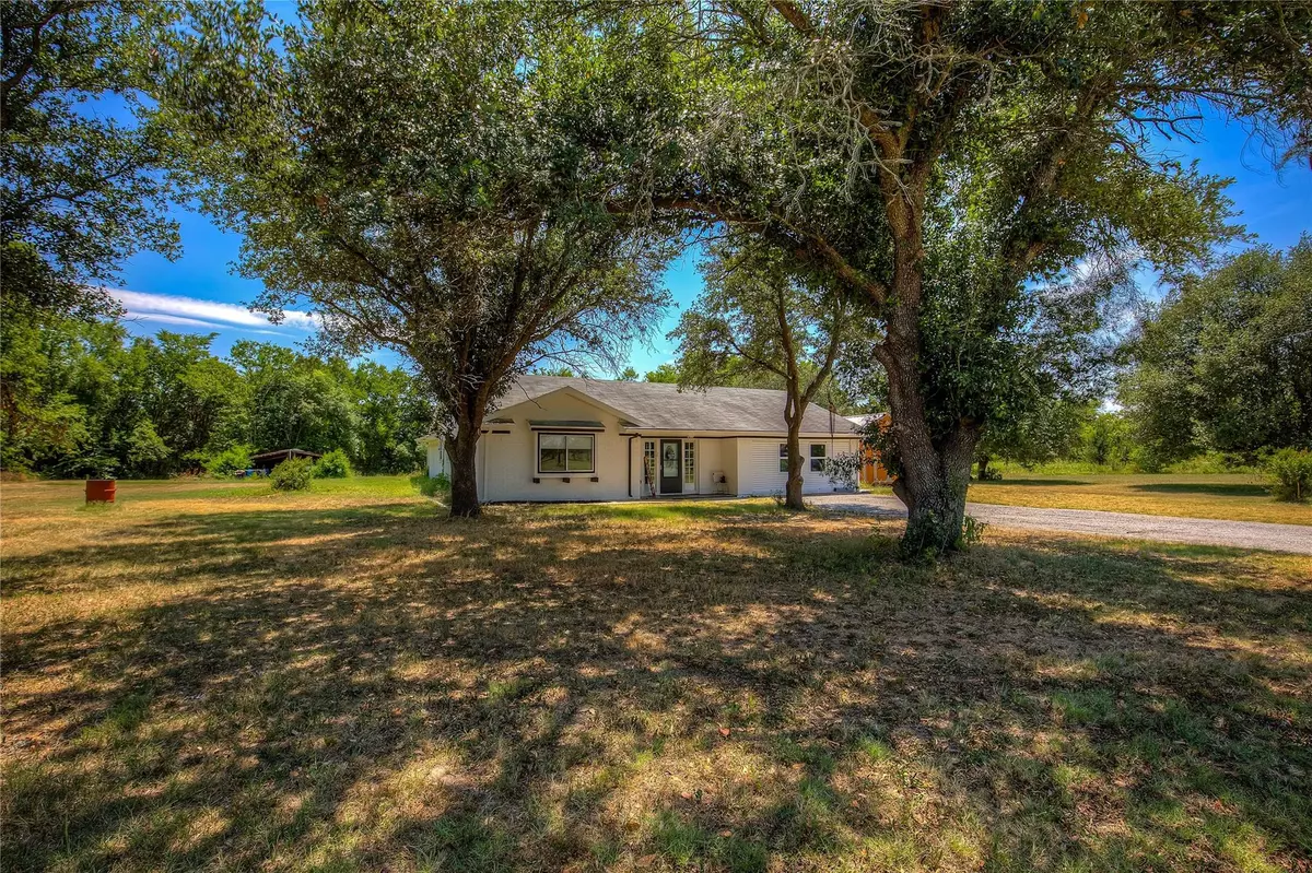 Greenville, TX 75402,313 County Road 3324