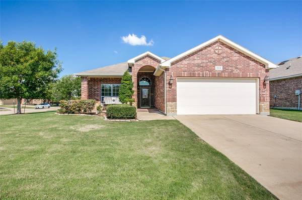 840 Misty Oak Trail, Burleson, TX 76028