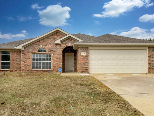 615 Ember Lane, Mansfield, TX 76063