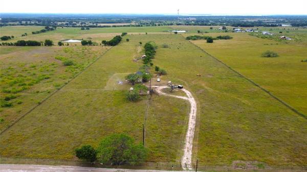 16044 County Road 4058 Road, Kemp, TX 75143