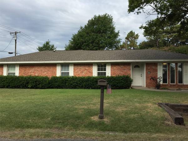 317 W Mclain Drive, Sherman, TX 75092