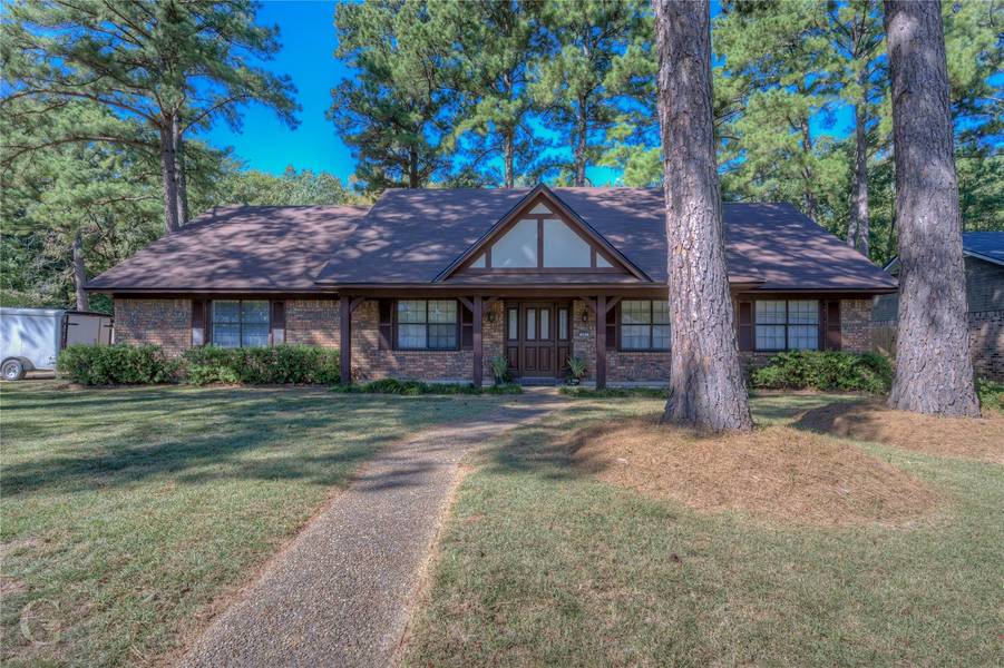 301 ELLERBE RIDGE Drive, Shreveport, LA 71106