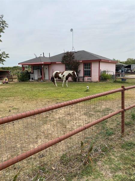 9410 Johns Road, Alvarado, TX 76009