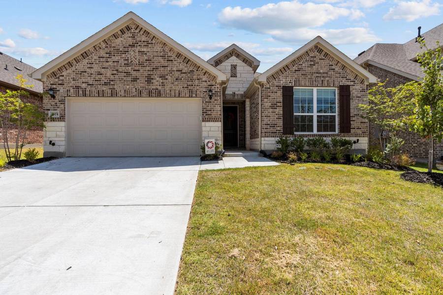 2724 Gillingham Lane, Mckinney, TX 75071