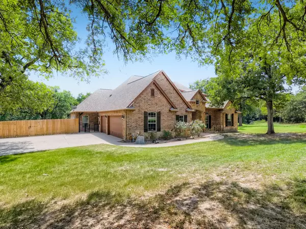 Weatherford, TX 76087,159 Foxpointe Circle