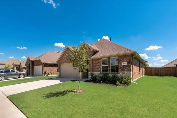 255 Carolina Trace, Fate, TX 75189