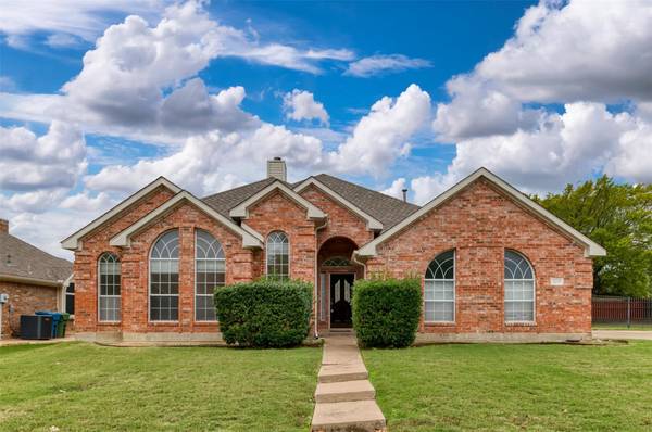 2217 Squires Drive, Flower Mound, TX 75028