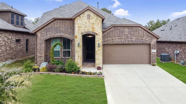 2116 Moonsail Lane, Denton, TX 76210