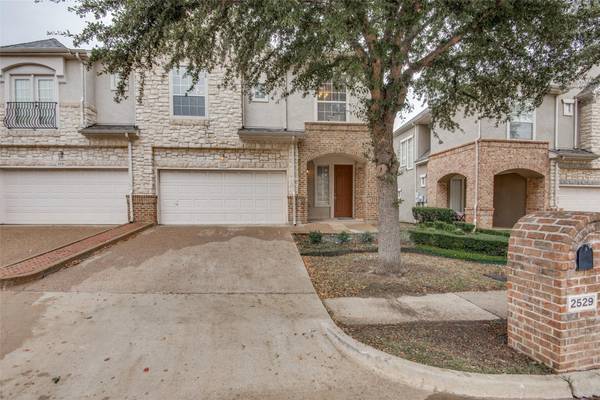 2529 Corbeau Drive, Irving, TX 75038