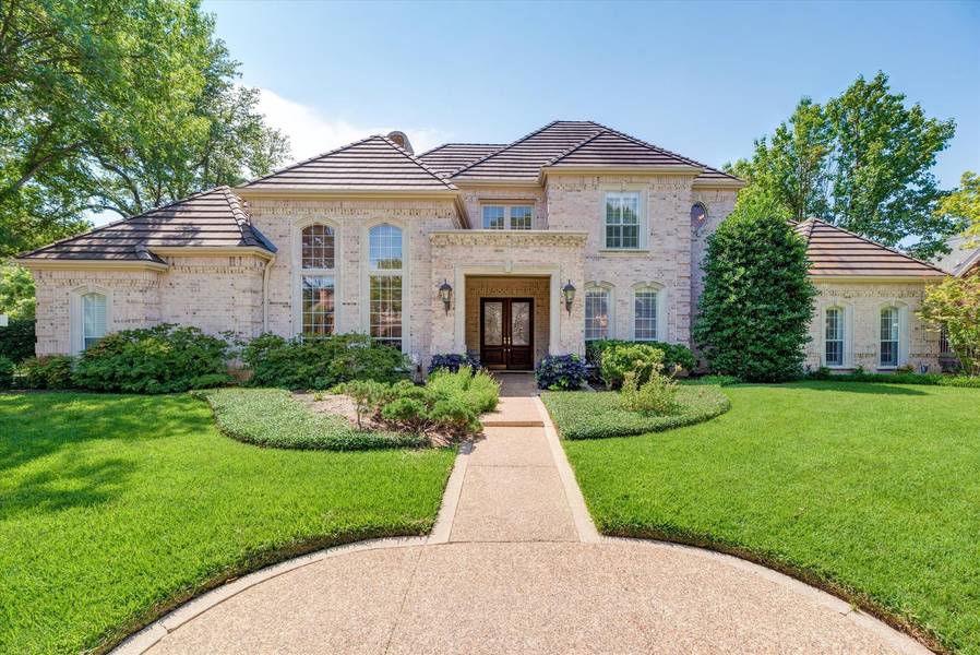 2903 Highgrove Court, Colleyville, TX 76034