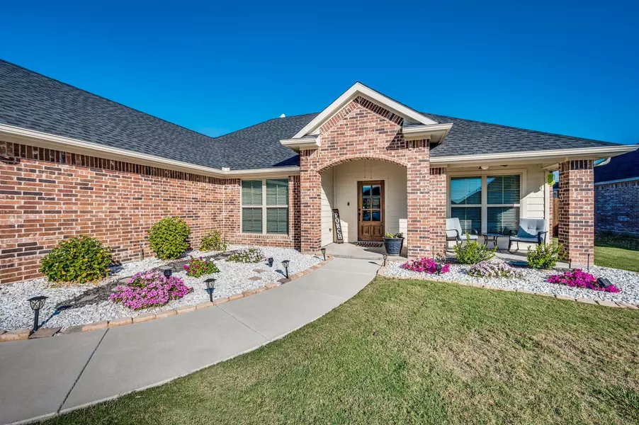 120 Palmer South Court, Palmer, TX 75152