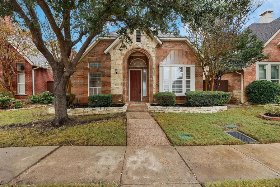 303 Heatherwood Drive, Irving, TX 75063