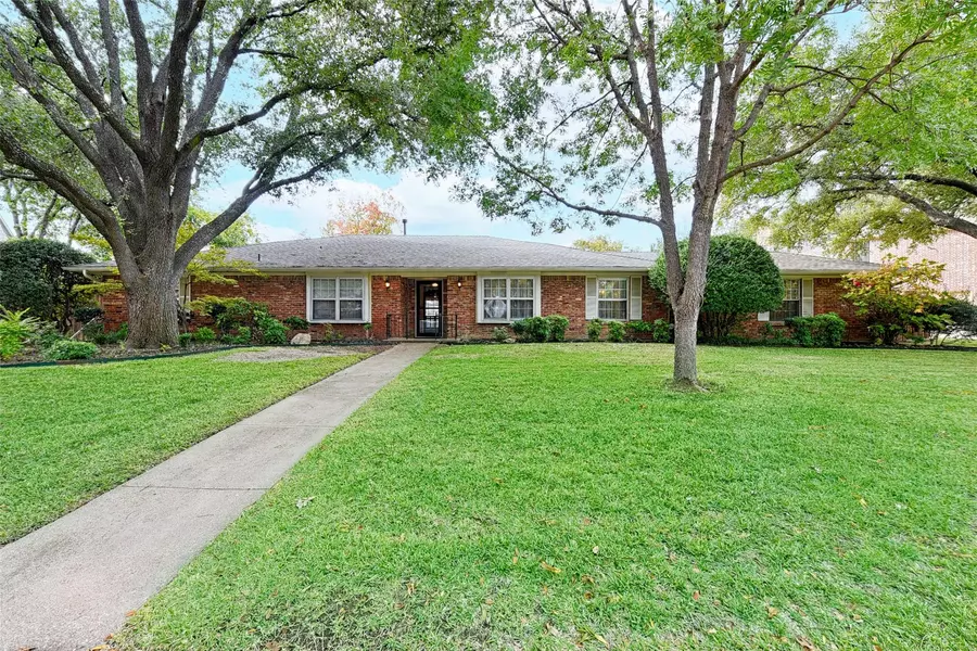 2511 Big Horn Lane, Richardson, TX 75080