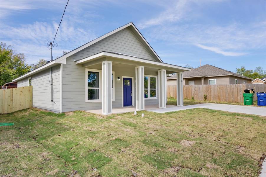 2210 Gordon Street, Greenville, TX 75401