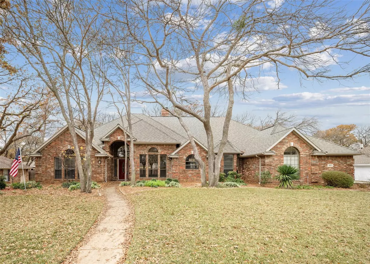 Grapevine, TX 76051,3820 Shady Meadow Drive