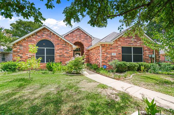 7207 Montecito Drive, Denton, TX 76210