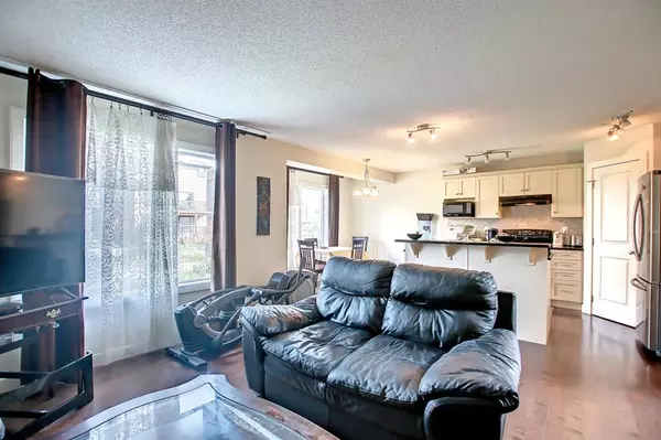 Calgary, AB T2Y 4X2,230 Evermeadow AVE SW