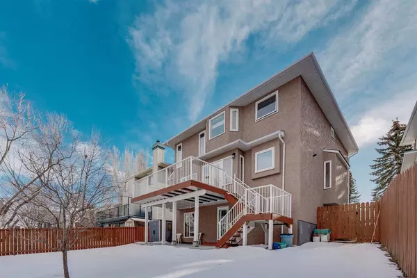 Calgary, AB T3K 3V6,71 Sandringham WAY NW