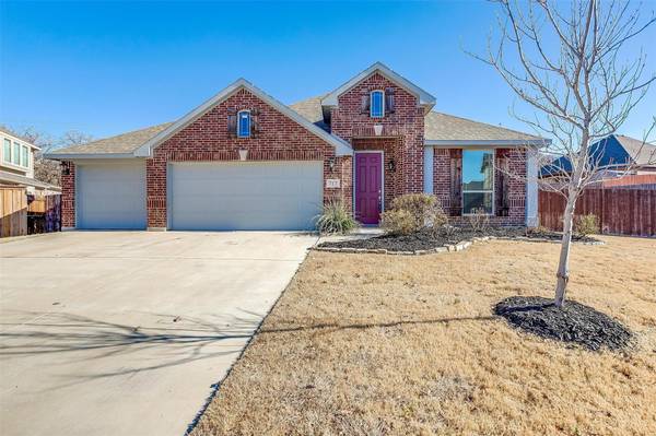 717 Richard Street, Crowley, TX 76036