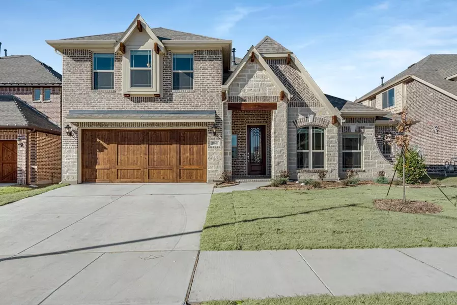 11601 Falcon Trace Drive, Fort Worth, TX 76244