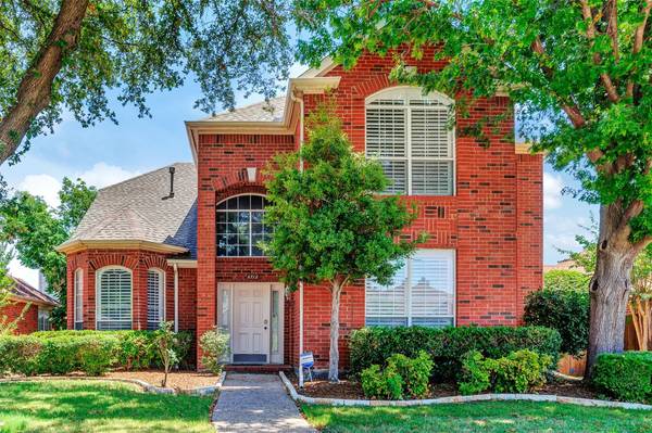 6712 Tawny Oak Drive,  Plano,  TX 75024