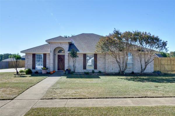 760 S Ridge Drive, Midlothian, TX 76065