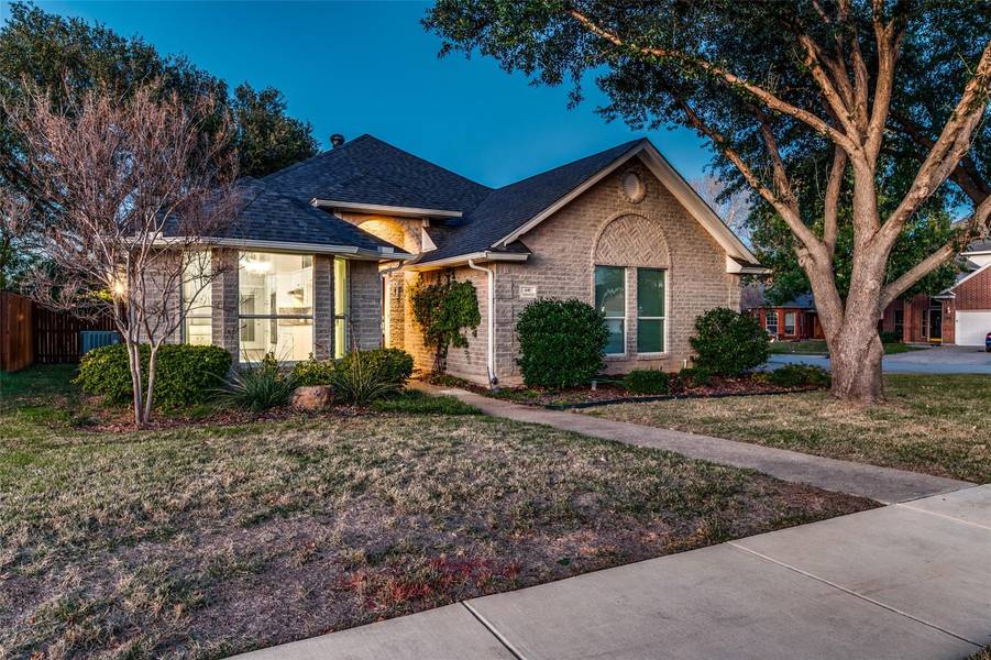 449 Woodridge Drive, Keller, TX 76248