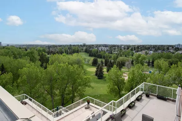 Calgary, AB T3Z 2Z1,24 Hemlock CRES SW #2202