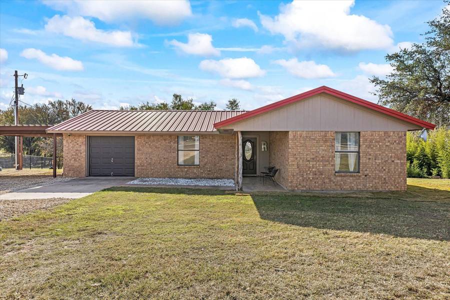 208 Walden Road, Weatherford, TX 76087