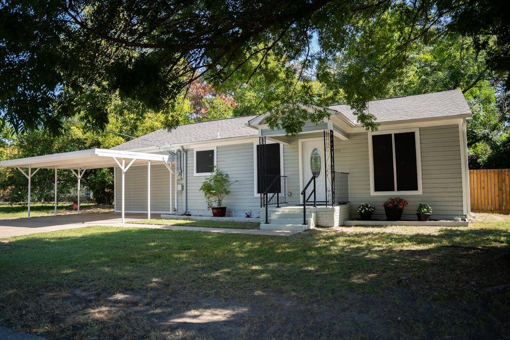 204 Robbins Street, Quitman, TX 75783