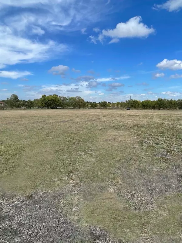 5988 Stitzle Road, Crandall, TX 75114