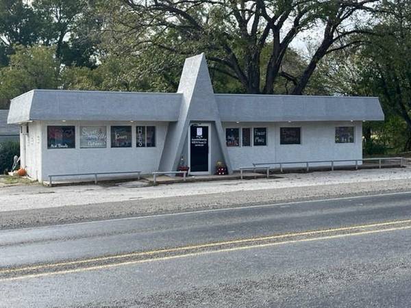 600 N Second Street, Hico, TX 76457